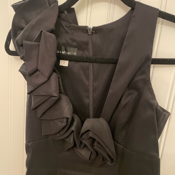 Formal black dress with ruffle - Picture 3 of 3